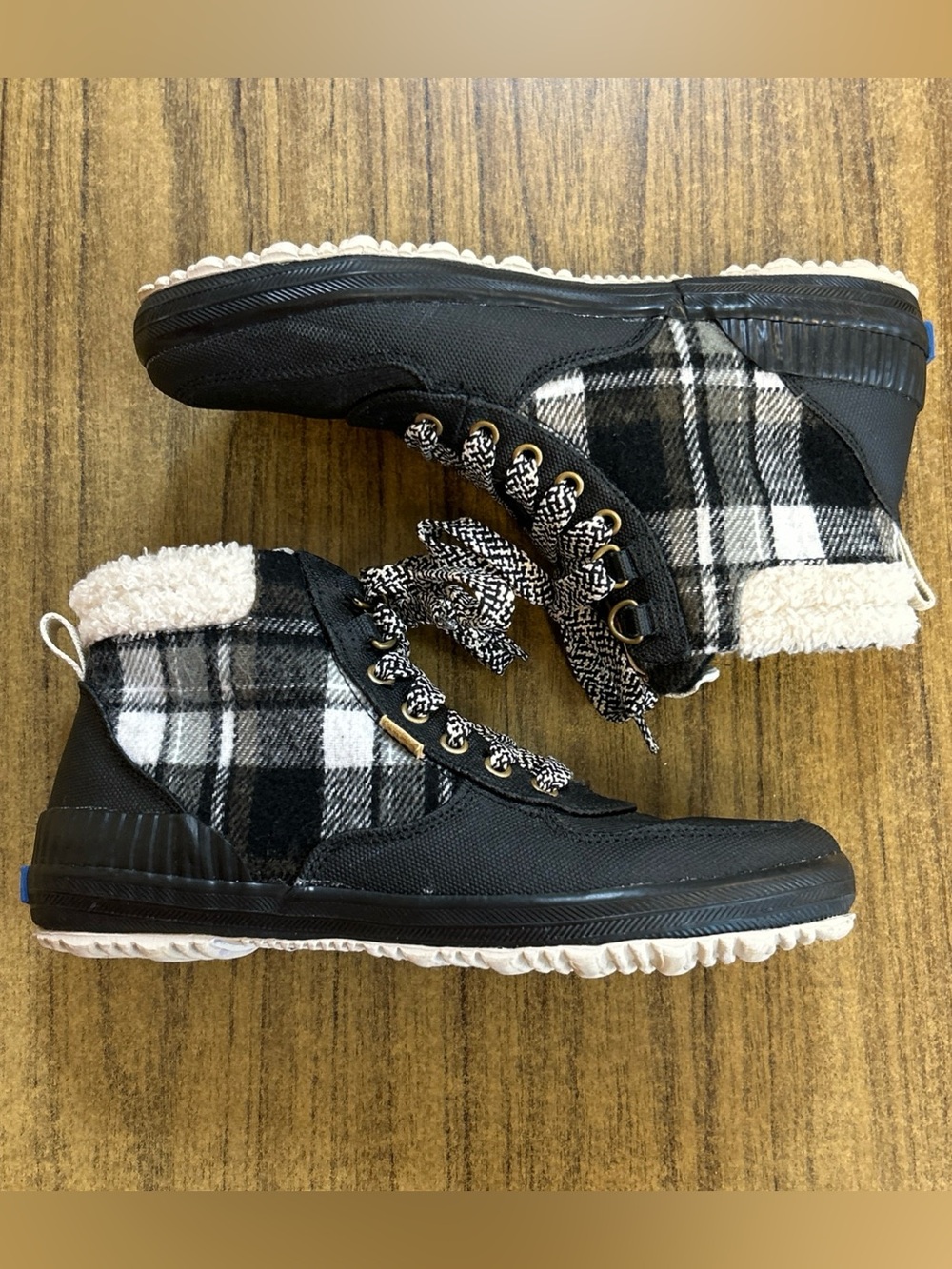 Keds Scout Rain Boot Cozy Thinsulate Water-Repellant Flexible Sole Grip Size 6.5